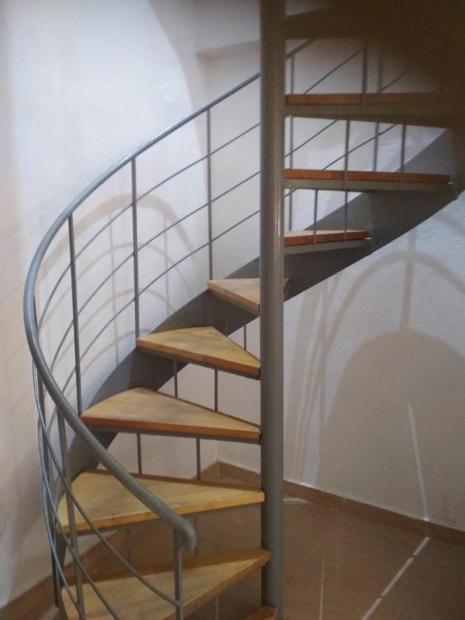 Isalos Velika  Bagian luar foto