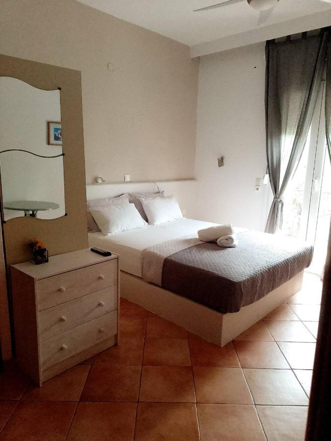 Isalos Velika  Bagian luar foto