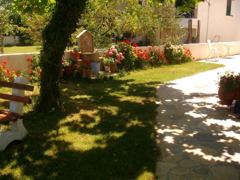 Isalos Velika  Ruang foto